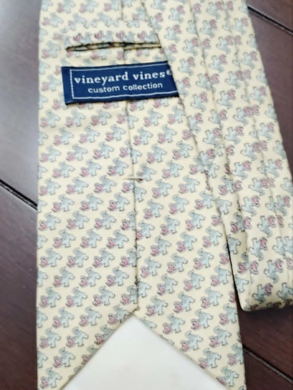 Vineyard Vines no flaws